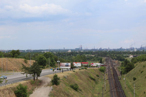 украина